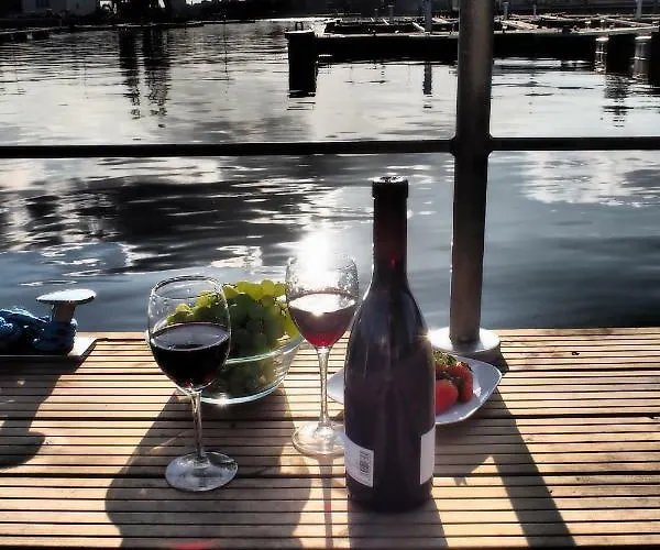 Hausboot - Na Wodzie - Houseboat Porta Mare - Odradream Διαμέρισμα *