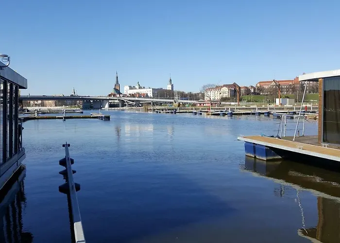Hausboot - Na Wodzie - Houseboat Porta Mare - Odradream Apartment Szczecin